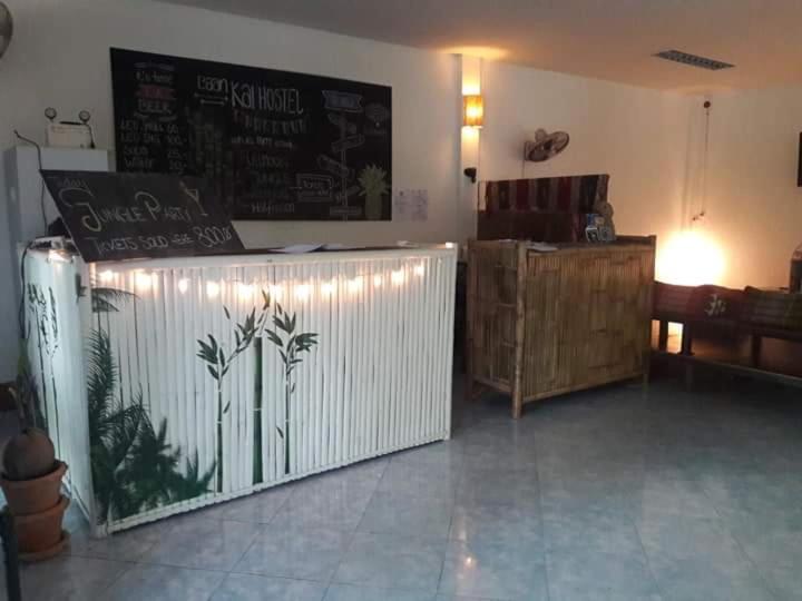 Baan Kai Hostel Baan Khai Екстер'єр фото
